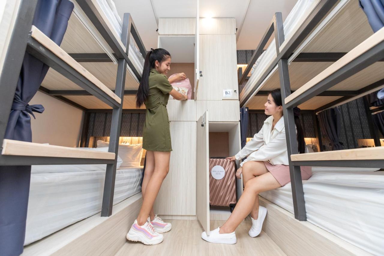 Baan Kun Mhor Hostel บ้านคุณหมอโฮสเทล Bangkok Ngoại thất bức ảnh